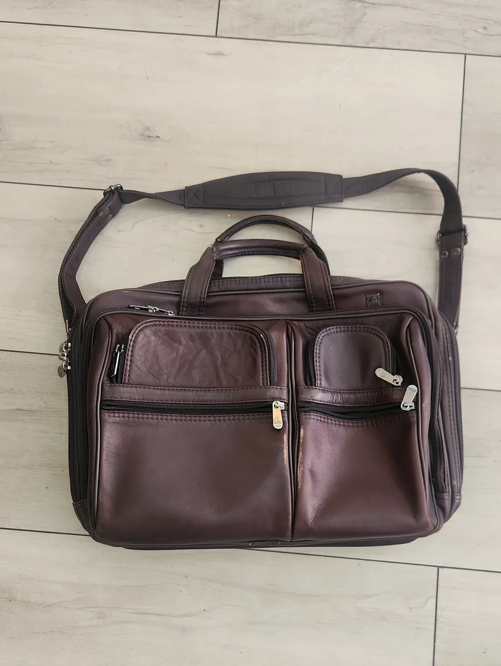 Alpine Swiss Genuine Brown Leather Expandable Laptop Briefcase Business Bag